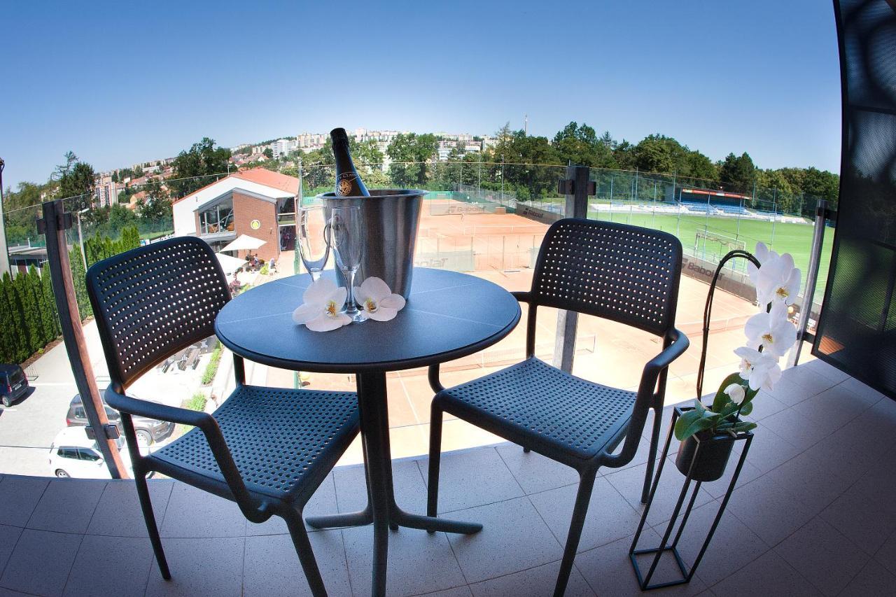 Tenis Htk Guest house 4*